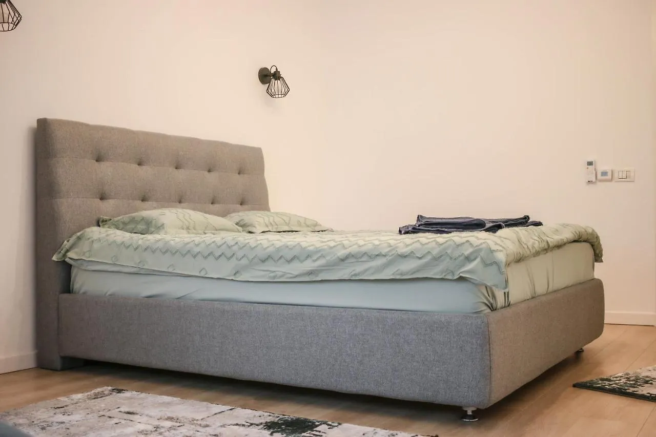 Апартаменты The Next Door Apartaments Бухарест